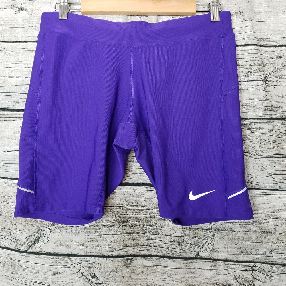 Nike Purple Athletic Running Shorts Size Large.Waist approx: 15 inches Inseam